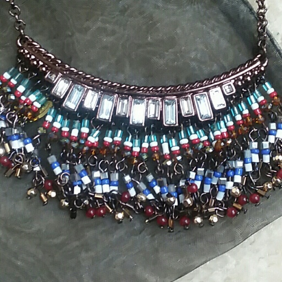 EXPRESS STONE RUST CUBIC BIB FASHION BEAD NECKLACE - Picture 3 of 6